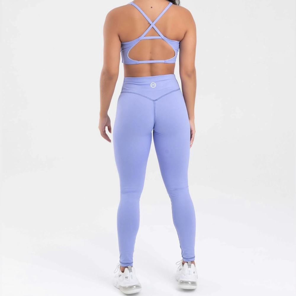 Legging’s Essentials - Picture 2 of 3